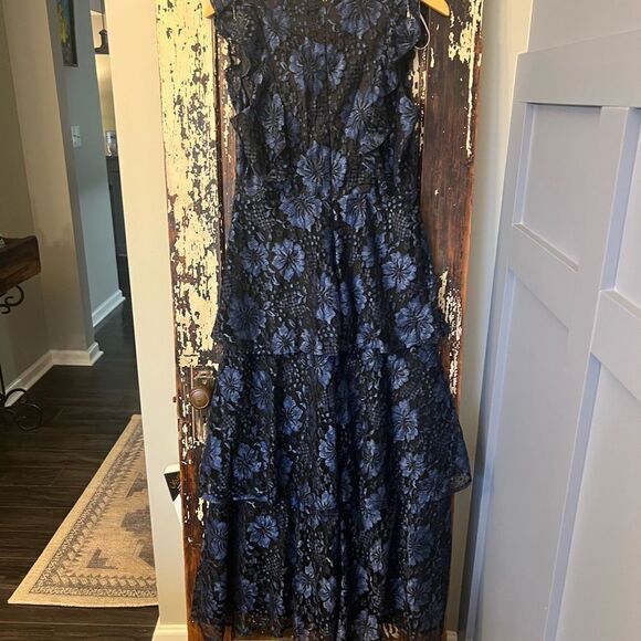Lulu’s Lace blue and black floral long evening gown. Size Medium. Ruffle neck. - Picture 2 of 10